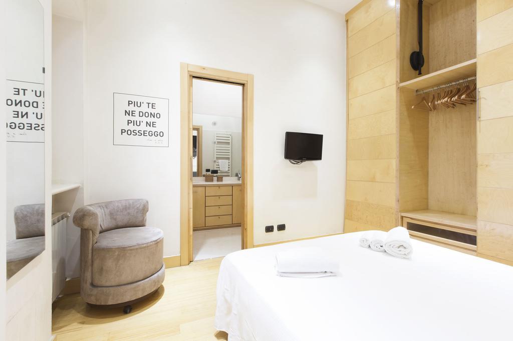 Orologio Charme - My Extra Home Roma Exterior foto